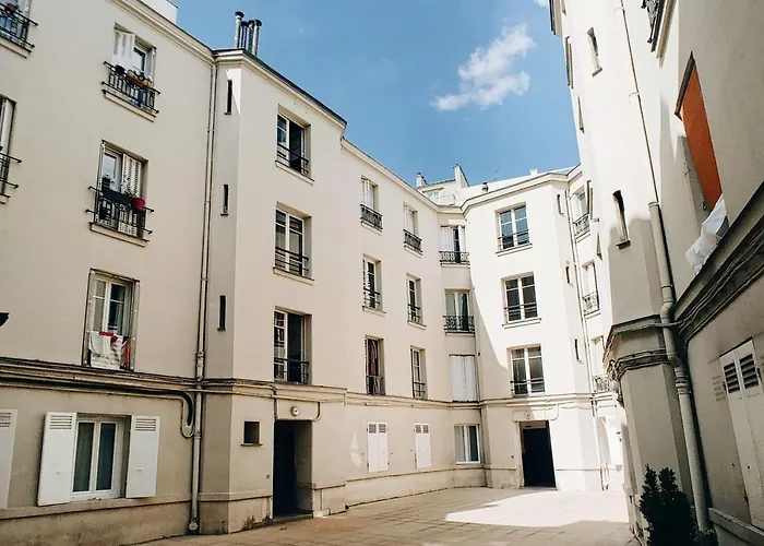 Charming And Cozy Near Montparnasse